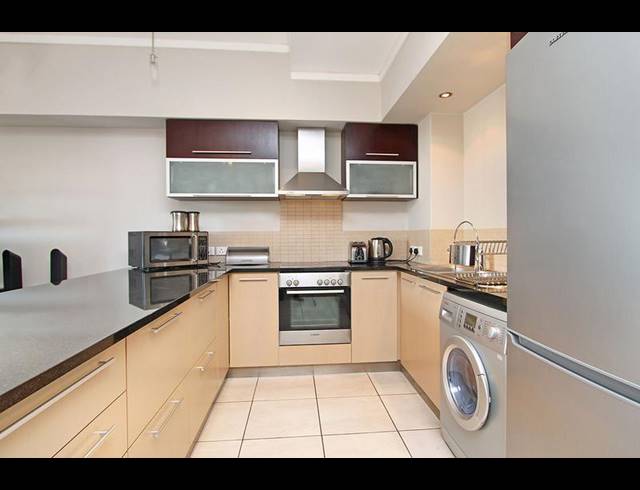 1 BEDROOM PROPERTY TO RENT IN CAPE TOWN CITY CENTRE